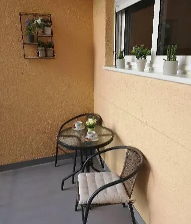 Mateo Apartment